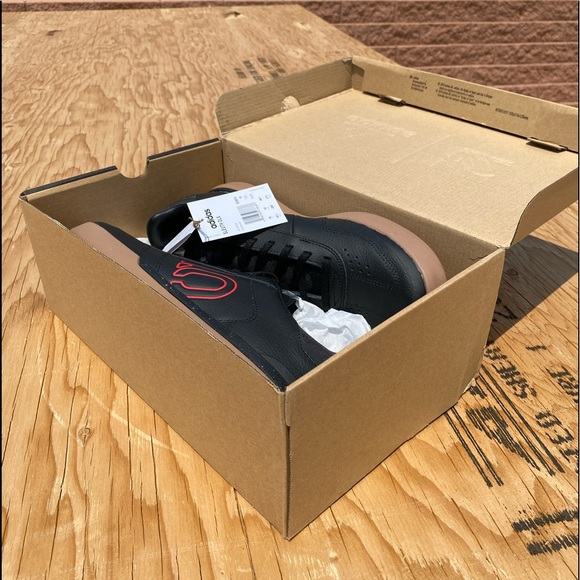 Five Ten Sleuth DLX - Picture 2 of 5